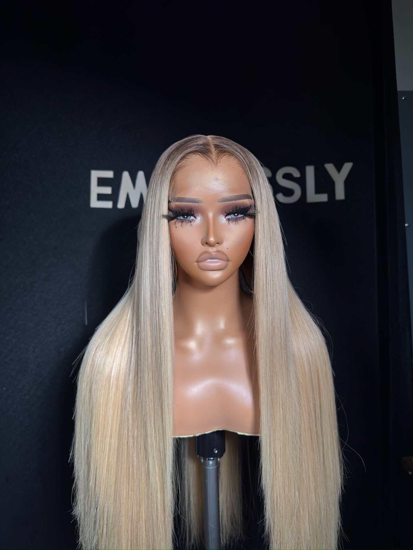 Kaia 6x6 Closure